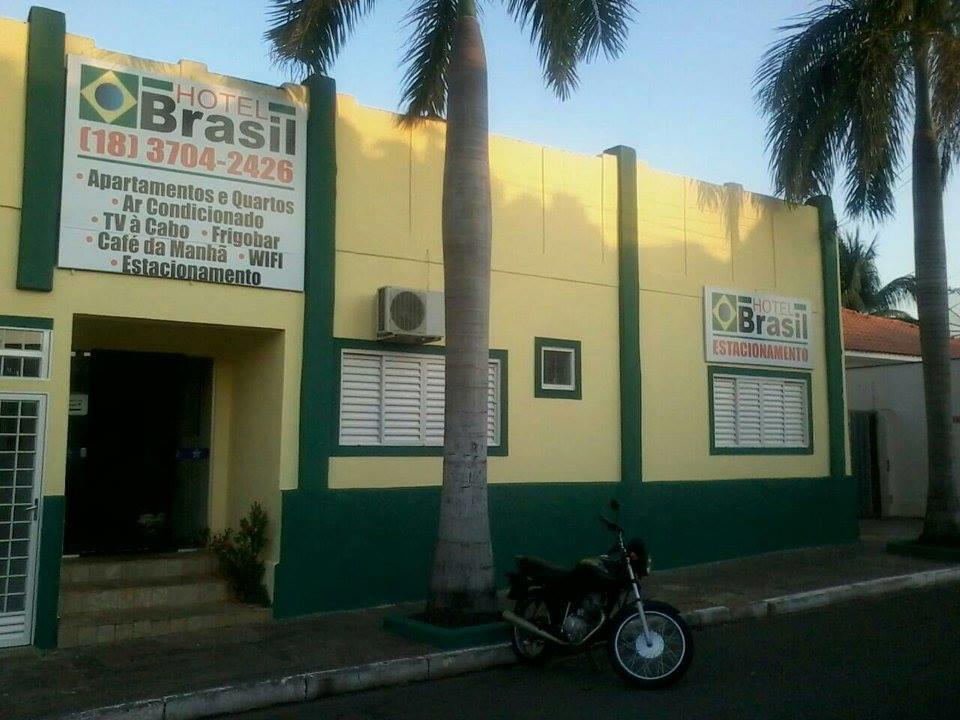 Hotel Brasil Pereira Barreto Bagian luar foto
